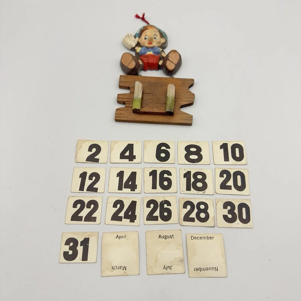 Vintage Disney Pinnochio‎ Wood Perpetual Calendar Hanging